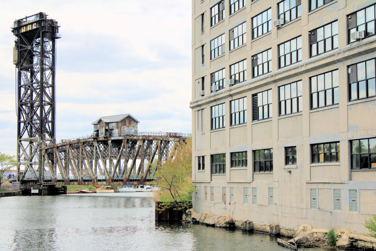 A warehouse building and lift bridge on the Chicago River